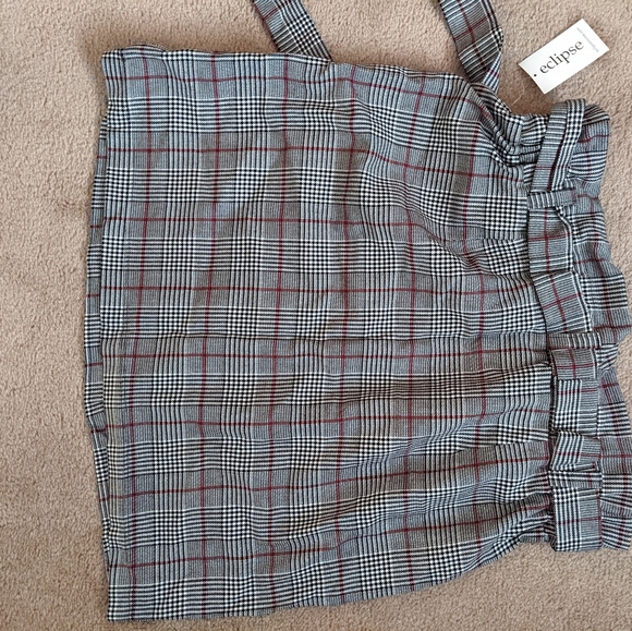 BNWT Eclipse plaid mini skirt - Picture 2 of 2